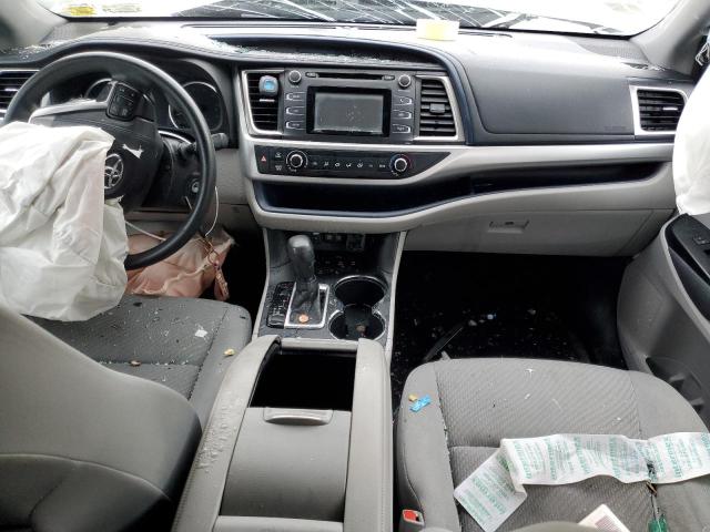 Photo 8 from auction – 2019 TOYOTA HIGHLANDER with VIN 5TDBZRFH4KS949356