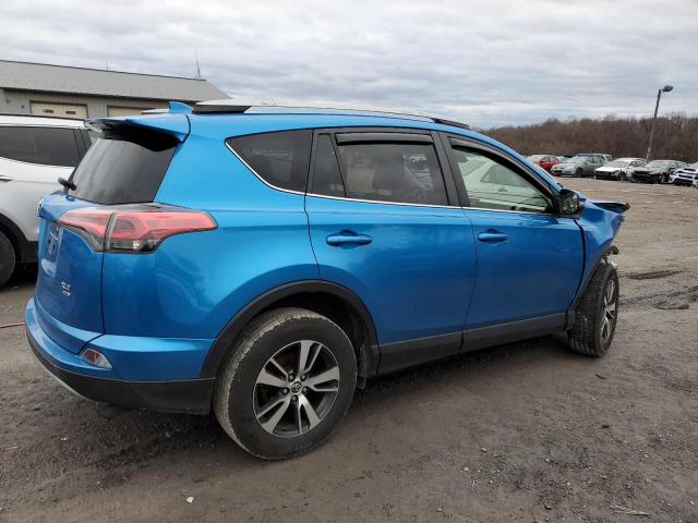 Photo 3 from auction – 2017 TOYOTA RAV4 XLE with VIN JTMRFREV0HD202937