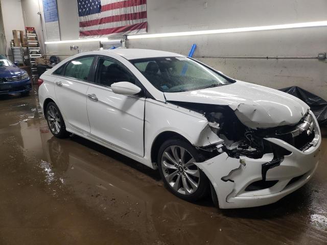 Photo 4 from auction – 2012 HYUNDAI SONATA SE with VIN 5NPEC4AB5CH410062