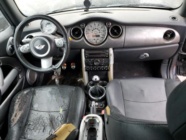 Photo 8 from auction – 2007 MINI COOPER S with VIN WMWRH335X7TJ43293