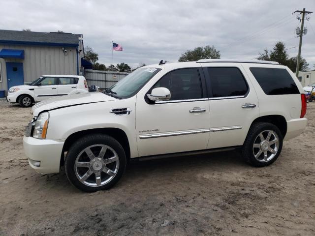 CADILLAC ESCALADE P 2011 with VIN 1GYS4CEF5BR118758 - Photo from auction