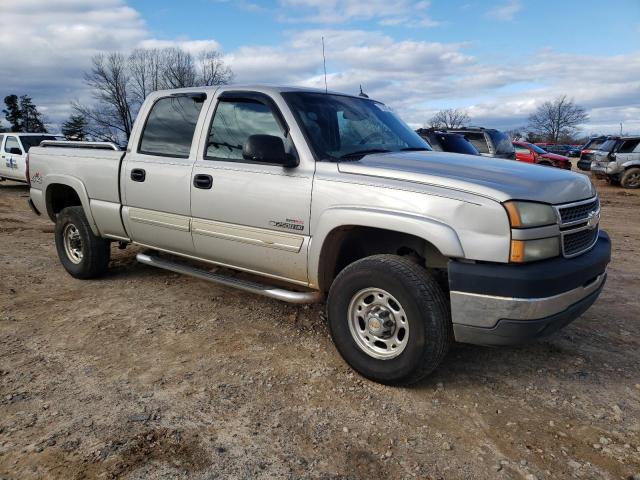 Photo 4 from auction – 2005 CHEVROLET SILVERADO with VIN 1GCHK232X5F804378