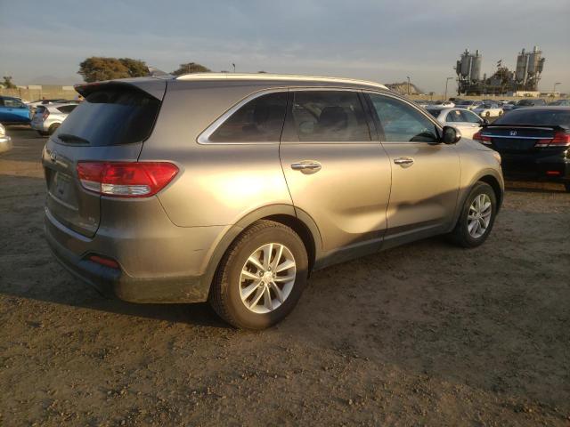 Photo 3 from auction – 2016 KIA SORENTO LX with VIN 5XYPG4A50GG072462