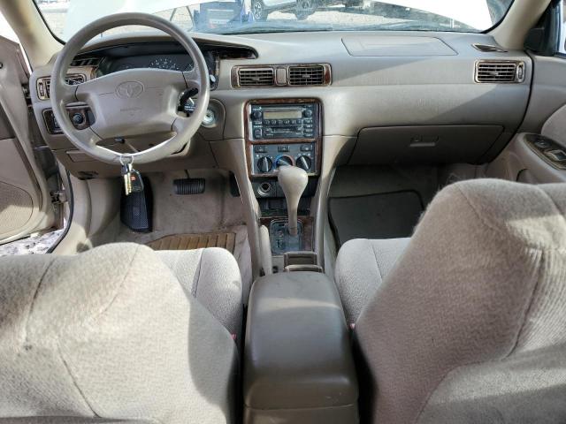 Photo 8 from auction – 2000 TOYOTA CAMRY CE with VIN JT2BG22K2Y0442040