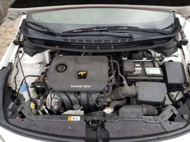 Photo 11 from auction – 2017 KIA FORTE LX with VIN 3KPFK4A74HE121317