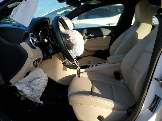 Photo 7 from auction – 2019 MERCEDES-BENZ CLA 250 with VIN WDDSJ4EB5KN744616