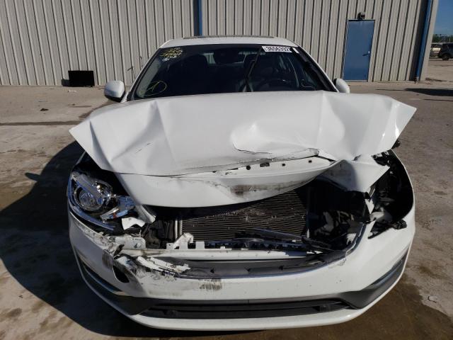 Photo 5 from auction – 2016 VOLVO S60 PREMIE with VIN LYV402FK4GB108253
