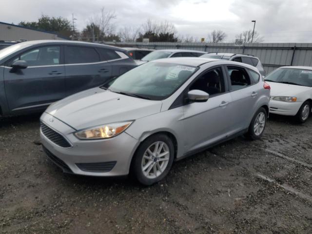 FORD FOCUS SE 2015 with VIN 1FADP3K22FL364575 - Photo from auction