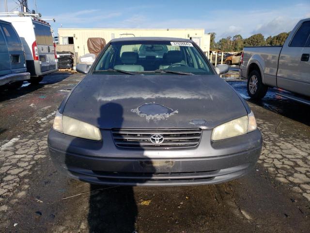 Photo 5 from auction – 1998 TOYOTA CAMRY LE with VIN JT2BF28K9W0114329