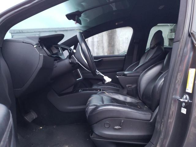 Photo 7 from auction – 2017 TESLA MODEL X with VIN 5YJXCDE29HF049427