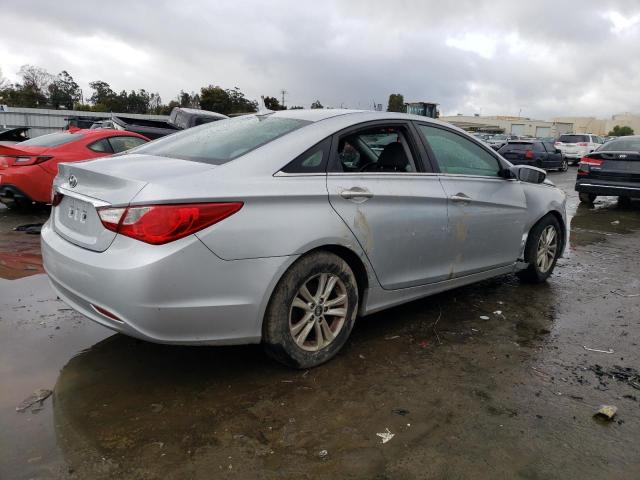Photo 3 from auction – 2013 HYUNDAI SONATA GLS with VIN 5NPEB4AC6DH623728
