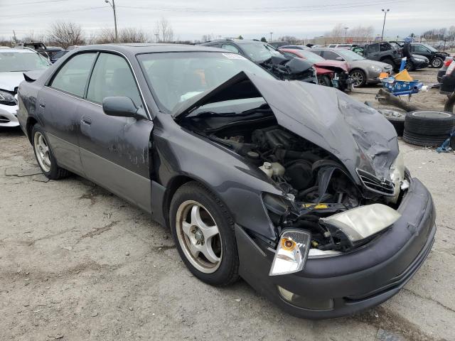 Photo 4 from auction – 2000 LEXUS ES 300 with VIN JT8BF28G7Y5098915