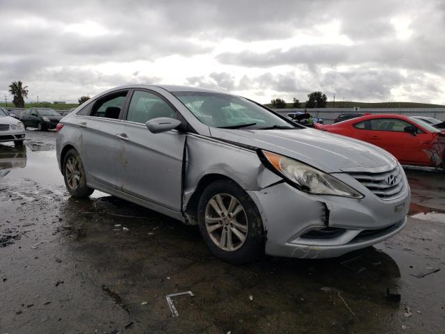 Photo 4 from auction – 2013 HYUNDAI SONATA GLS with VIN 5NPEB4AC6DH623728