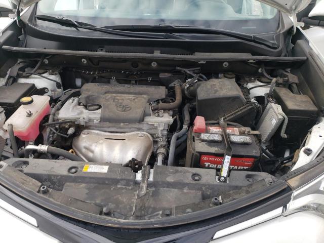Photo 12 from auction – 2017 TOYOTA RAV4 LIMIT with VIN 2T3DFREV7HW671553