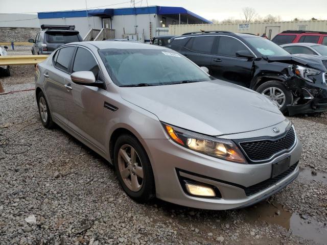 Foto 4 de la subasta – 2015 KIA OPTIMA LX con VIN KNAGM4A74F5546203