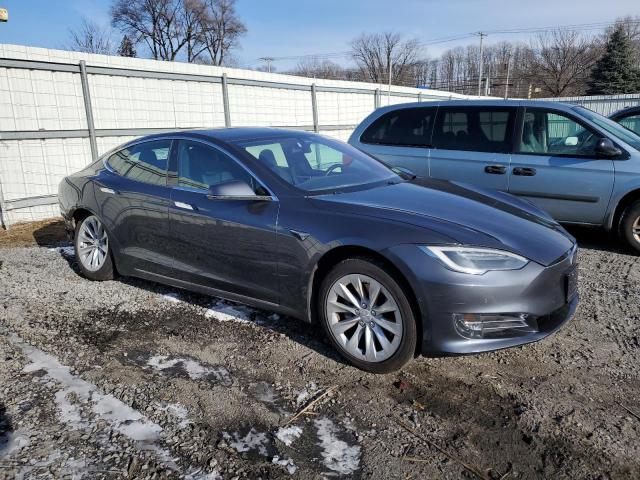 Photo 4 from auction – 2018 TESLA MODEL S with VIN 5YJSA1E23JF245805