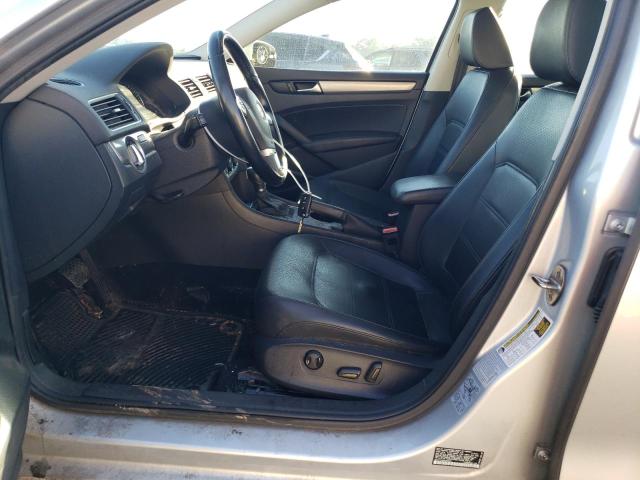 Photo 7 from auction – 2015 VOLKSWAGEN PASSAT S with VIN 1VWAT7A36FC047776