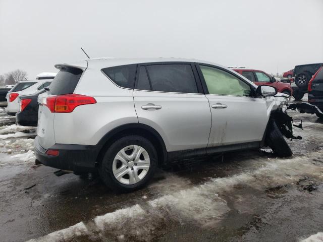 Photo 3 from auction – 2015 TOYOTA RAV4 LE with VIN JTMBFREV1FD162141