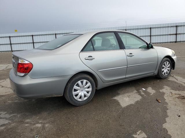 Photo 3 from auction – 2005 TOYOTA CAMRY LE with VIN 4T1BE30K25U974846