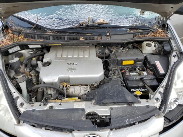 Photo 12 from auction – 2010 TOYOTA SIENNA CE with VIN 5TDKK4CC8AS308905