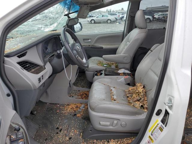 Photo 7 from auction – 2017 TOYOTA SIENNA XLE with VIN 5TDYZ3DC3HS836828