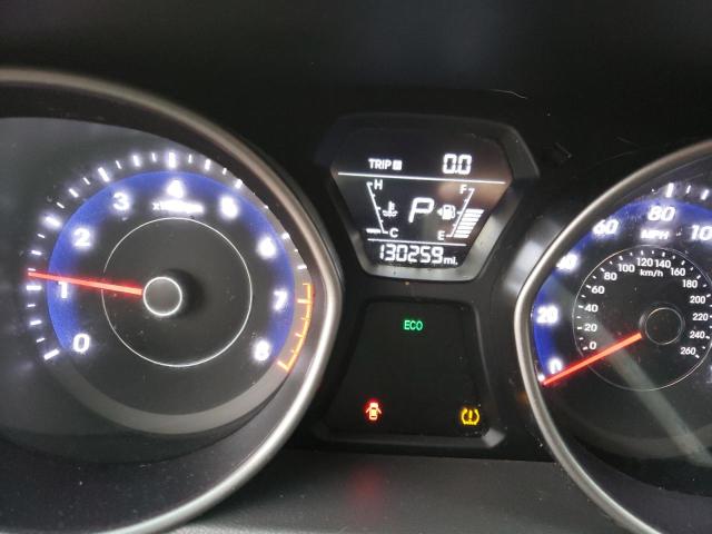 Photo 9 from auction – 2015 HYUNDAI ELANTRA SE with VIN 5NPDH4AEXFH577397