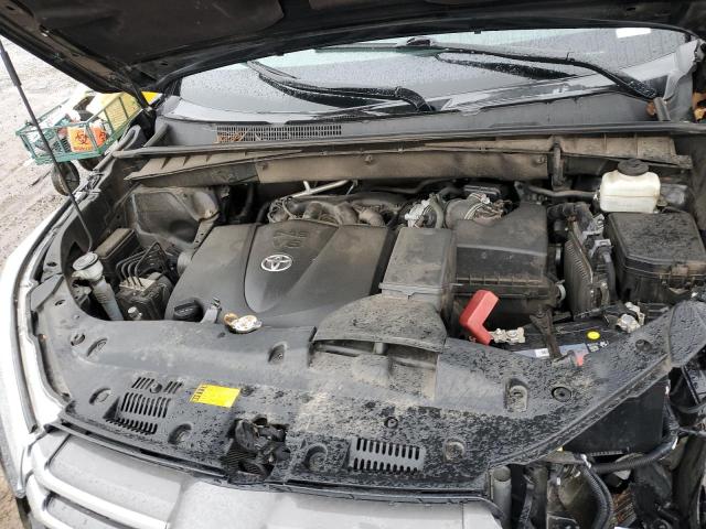 Photo 12 from auction – 2018 TOYOTA HIGHLANDER with VIN 5TDJZRFH6JS562298
