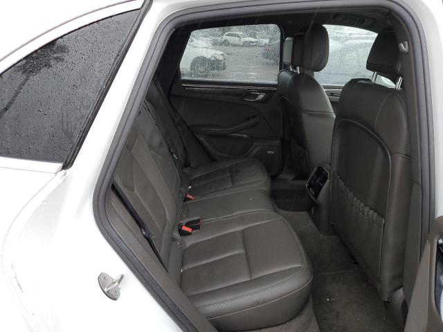 Photo 11 from auction – 2019 PORSCHE MACAN S with VIN WP1AB2A58KLB30662