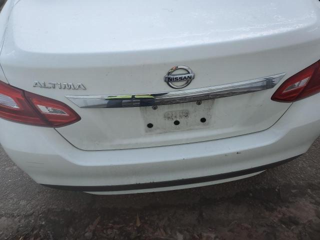 Photo 6 from auction – 2017 NISSAN ALTIMA 2.5 with VIN 1N4AL3APXHC470285