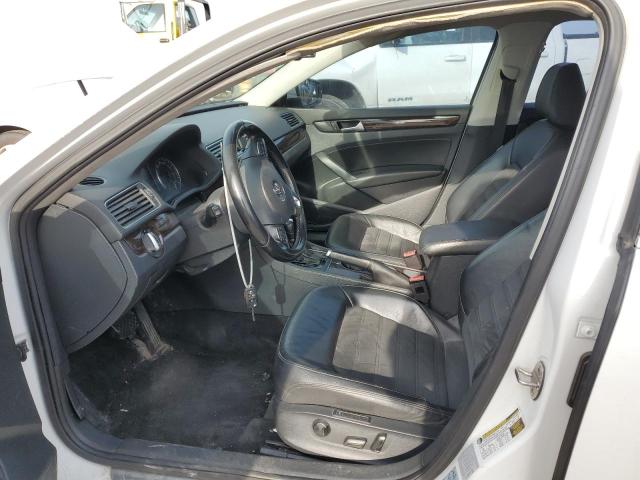 Photo 7 from auction – 2015 VOLKSWAGEN PASSAT SEL with VIN 1VWCV7A35FC039817
