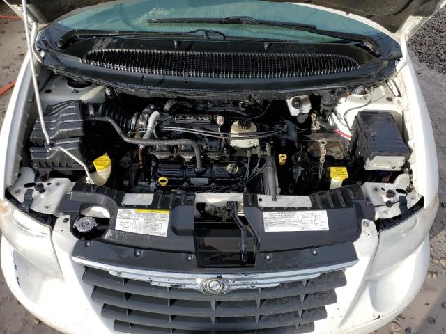 Photo 12 from auction – 2005 CHRYSLER TOWN & COU with VIN 2C4GP44R75R591502