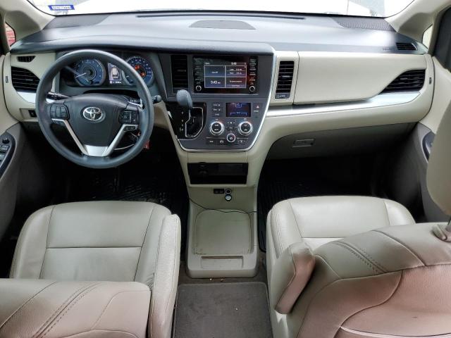Photo 8 from auction – 2018 TOYOTA SIENNA L with VIN 5TDZZ3DC1JS936582