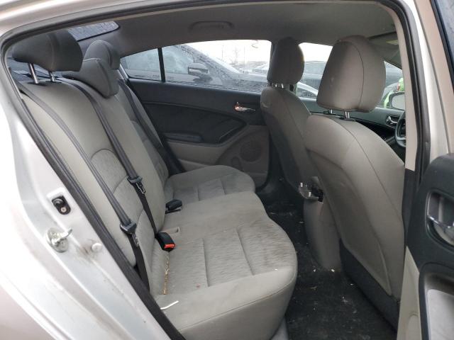 Photo 10 from auction – 2015 KIA FORTE LX with VIN KNAFK4A63F5431200
