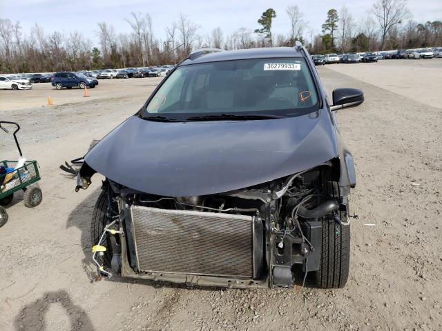 Photo 5 from auction – 2015 TOYOTA RAV4 LE with VIN 2T3BFREV6FW290474