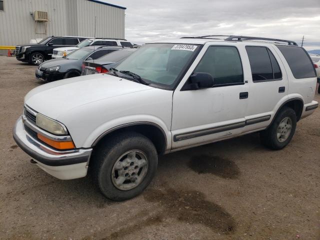 CHEVROLET BLAZER 1999 with VIN 1GNDT13W4X2228720 - Photo from auction