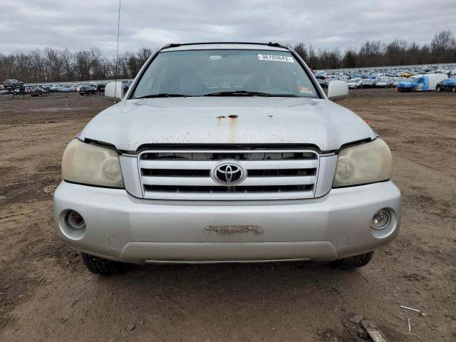 Photo 5 from auction – 2004 TOYOTA HIGHLANDER with VIN JTEDP21A840010289