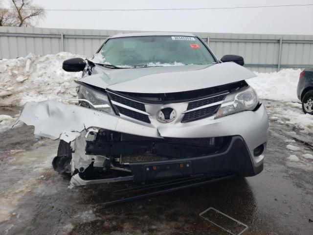 Photo 5 from auction – 2015 TOYOTA RAV4 LE with VIN JTMBFREV1FD162141