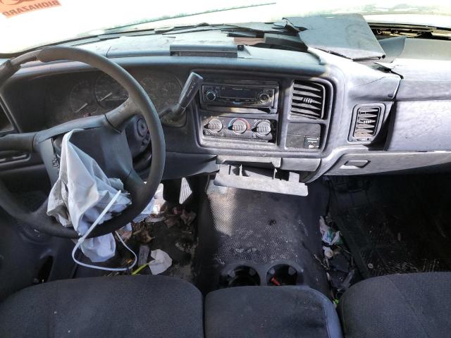 Photo 8 from auction – 2002 CHEVROLET SILVERADO with VIN 1GCEC14W52Z100403