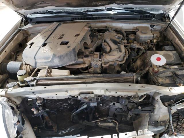 Photo 12 from auction – 2004 TOYOTA 4RUNNER SR with VIN JTEBU14R148014536
