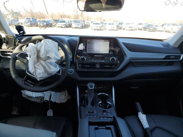 Photo 8 from auction – 2021 TOYOTA HIGHLANDER with VIN 5TDHZRBH3MS532734