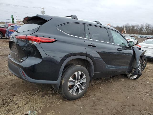 Photo 3 from auction – 2021 TOYOTA HIGHLANDER with VIN 5TDGZRBHXMS554113
