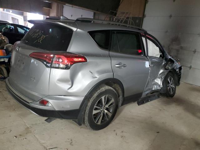 Photo 3 from auction – 2017 TOYOTA RAV4 XLE with VIN 2T3RFREV2HW677685