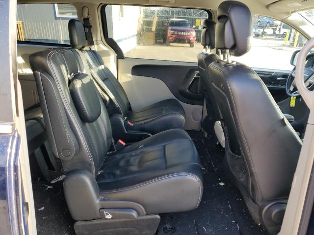Photo 11 from auction – 2014 CHRYSLER TOWN & COU with VIN 2C4RC1BG4ER403474
