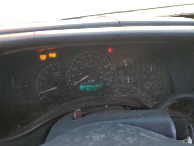 Photo 9 from auction – 2002 CHEVROLET SILVERADO with VIN 1GCEC14W52Z100403