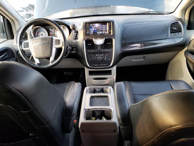 Photo 8 from auction – 2014 CHRYSLER TOWN & COU with VIN 2C4RC1BG0ER242685