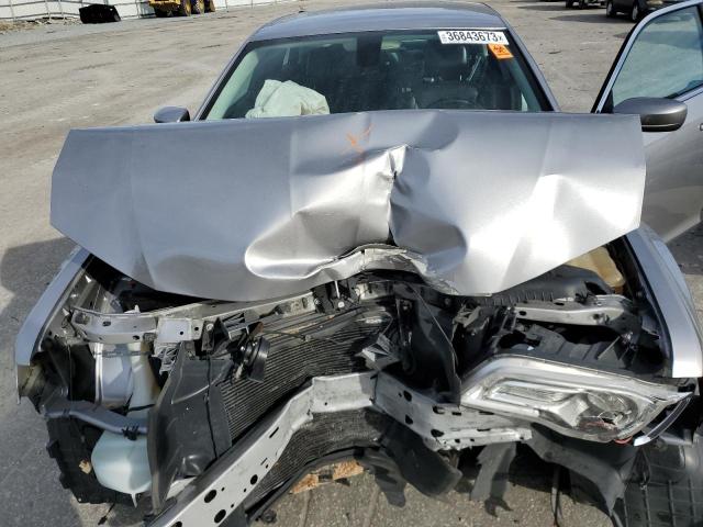 Photo 11 from auction – 2016 CHRYSLER 300 LIMITE with VIN 2C3CCAAG2GH207585