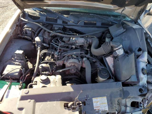 Photo 11 from auction – 2002 MERCURY GRAND MARQ with VIN 2MEFM75W12X664489