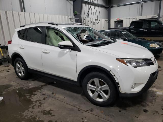 Photo 4 from auction – 2013 TOYOTA RAV4 XLE with VIN JTMRFREV2DD010090