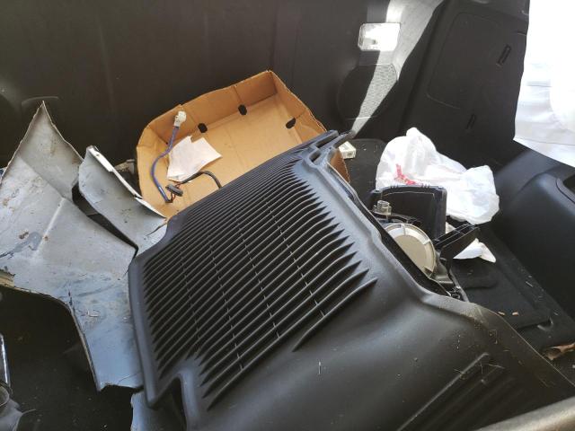 Photo 13 from auction – 2020 TOYOTA 4RUNNER SR with VIN JTEBU5JR6L5801204