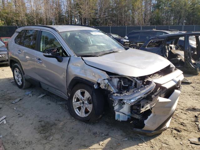 Photo 4 from auction – 2021 TOYOTA RAV4 XLE with VIN 2T3W1RFV9MC096812